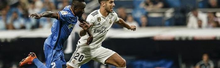  尼斯主帅赛后炮轰裁判，争议判罚引发舆论风波  