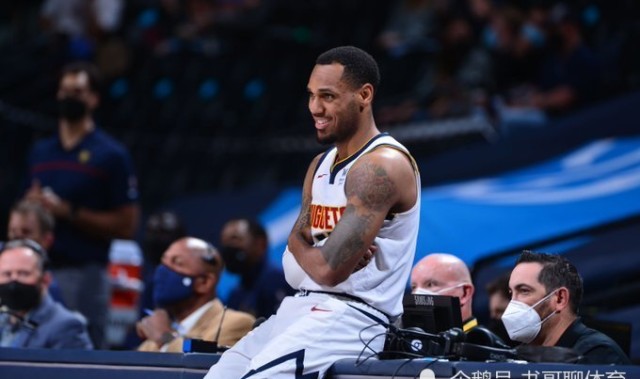  约基奇轰下赛季第十次三双掘金轻取开拓者  